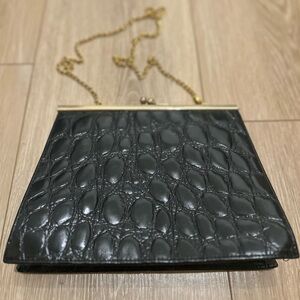 Leather bag vintage 10 x 7 inches